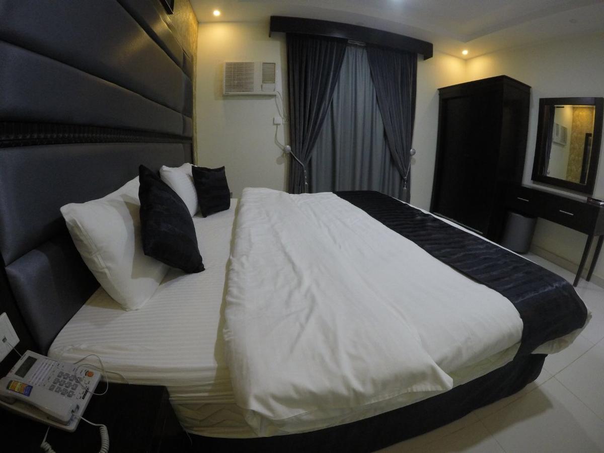 Narjess Jazan Furnished Hotel מראה חיצוני תמונה